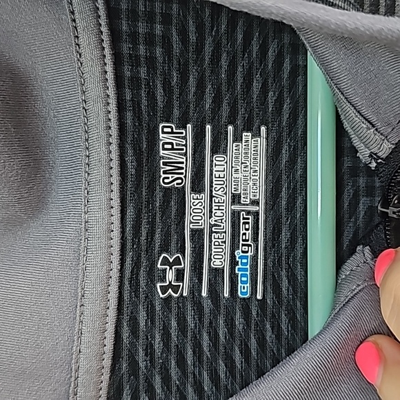 Mens Small UA 1/4 zip - Picture 2 of 3